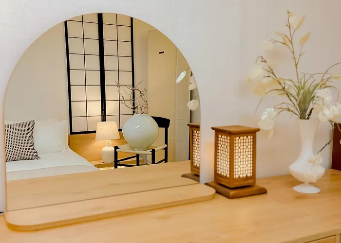Seocho,gangnam,garosu-gil,coex,family Accommodation,itaewon 20 Minutes